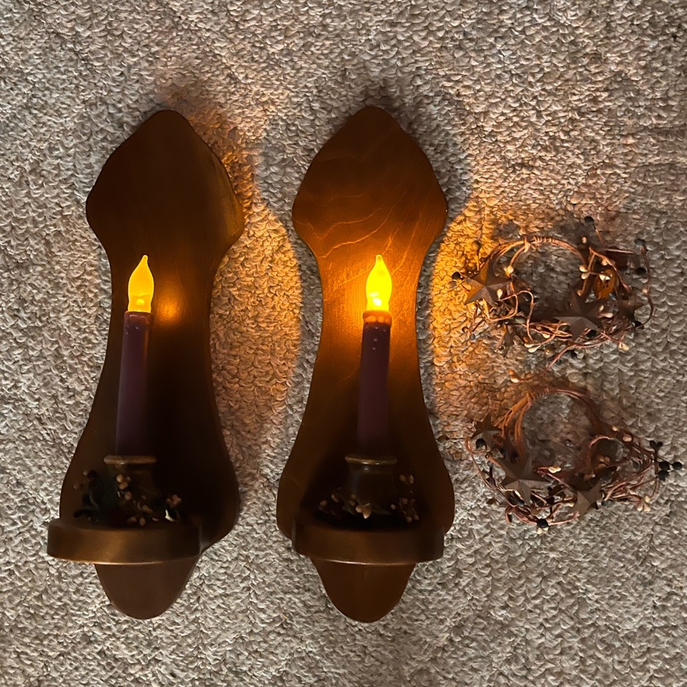 Set of 2 Wooden Primitive Sconces w/Battery Operated Flickering Candle Sticks